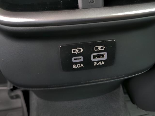 2025 Subaru Legacy Vehicle Photo in Green Bay, WI 54304