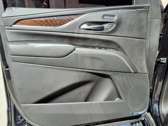2023 Cadillac Escalade Vehicle Photo in Tampa, FL 33612