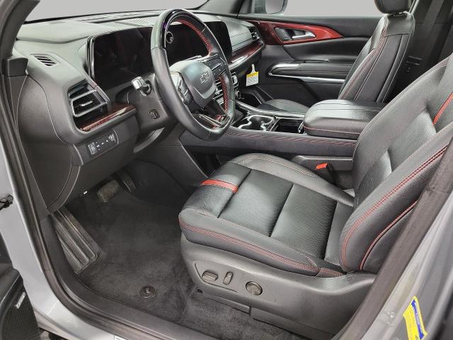 2024 Chevrolet Traverse Vehicle Photo in APPLETON, WI 54914-4656