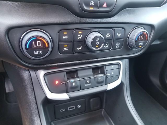 2022 GMC Terrain Vehicle Photo in ELYRIA, OH 44035-6349