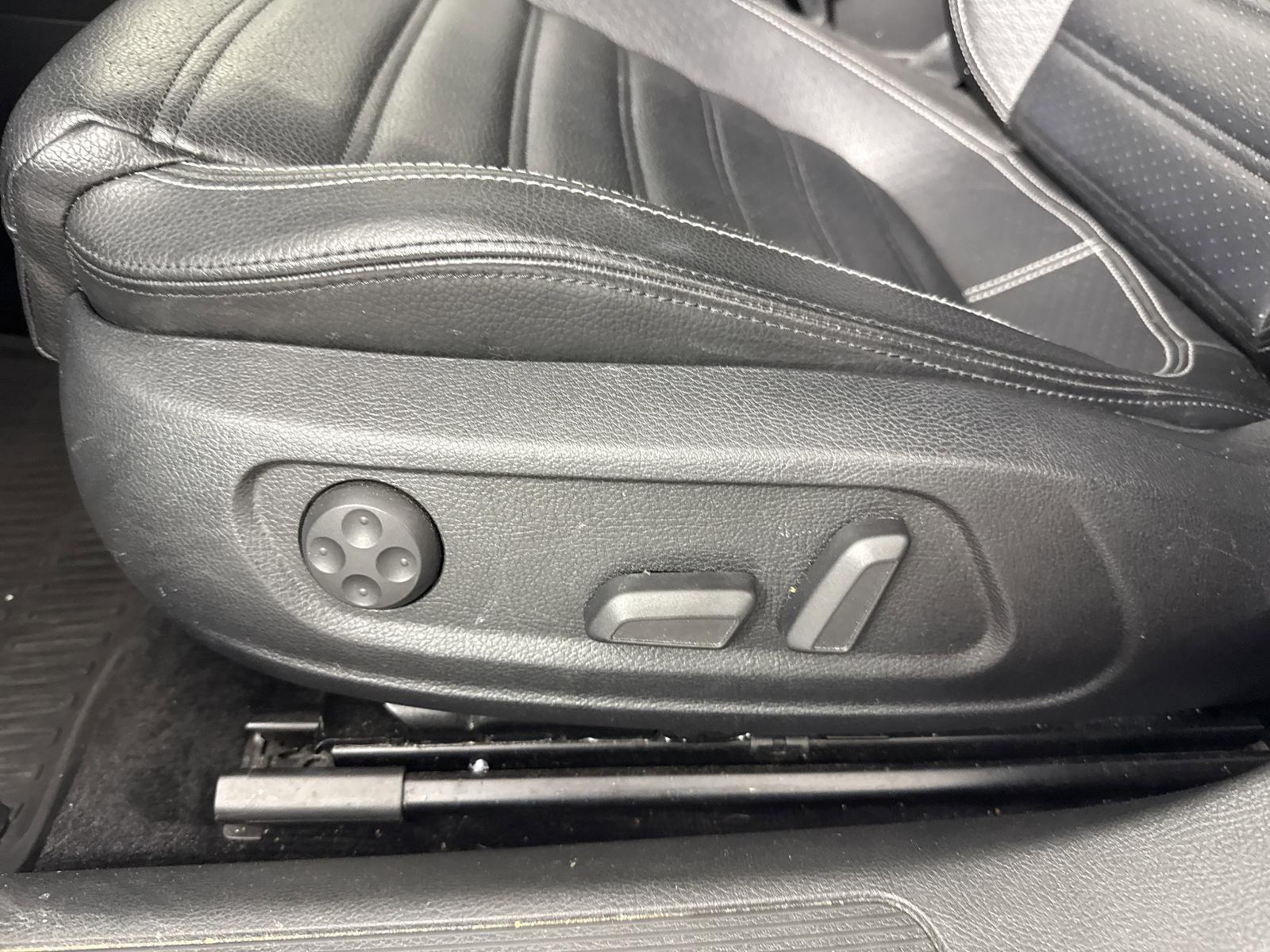 2014 Volkswagen CC Vehicle Photo in Georgetown, TX 78626