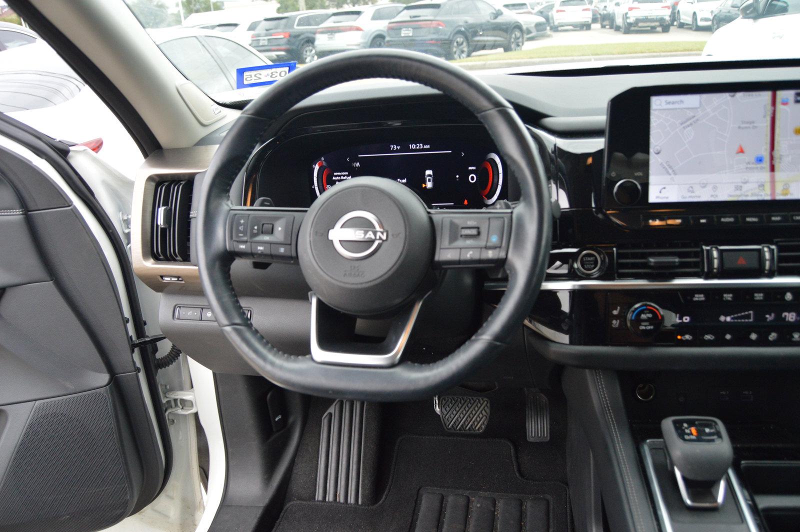 2023 Nissan Pathfinder Vehicle Photo in Houston, TX 77090