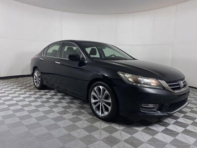 2013 Honda Accord Sdn Vehicle Photo in MEDINA, OH 44256-9001