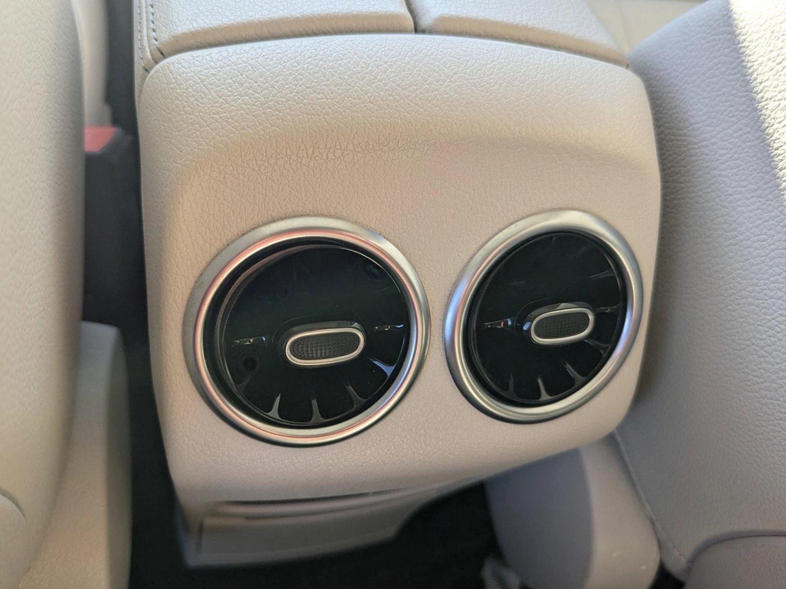 2020 Mercedes-Benz GLB Vehicle Photo in Delray Beach, FL 33444