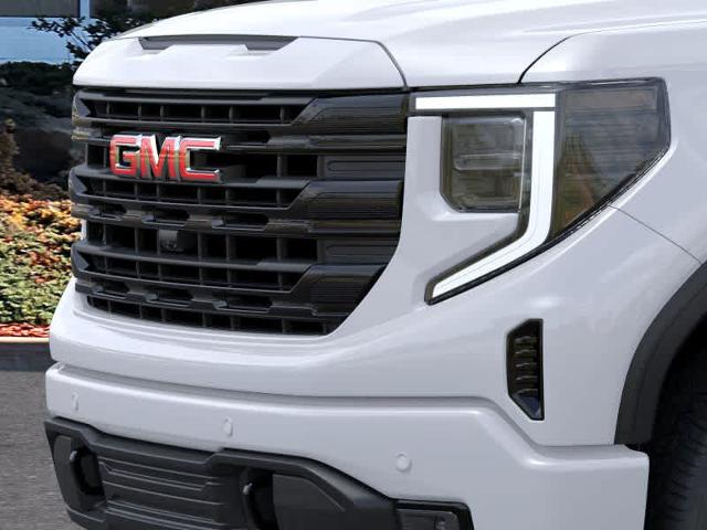 2025 GMC Sierra 1500 Vehicle Photo in ZELIENOPLE, PA 16063-2910