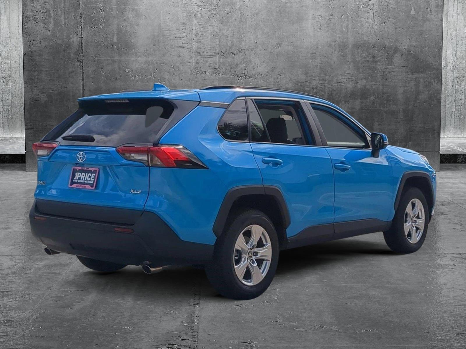 2021 Toyota RAV4 Vehicle Photo in West Palm Beach, FL 33417