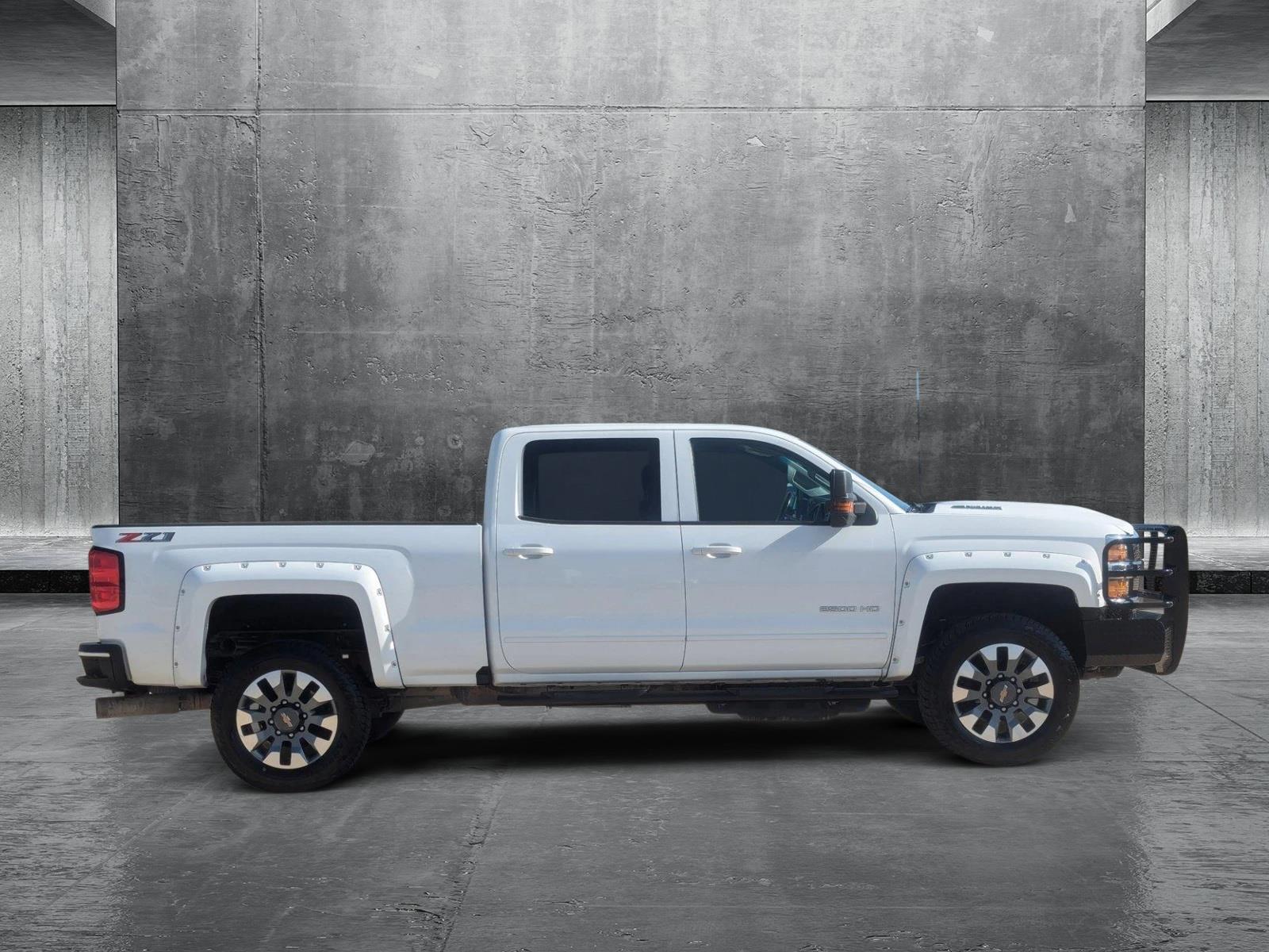 2018 Chevrolet Silverado 2500HD Vehicle Photo in CORPUS CHRISTI, TX 78412-4902