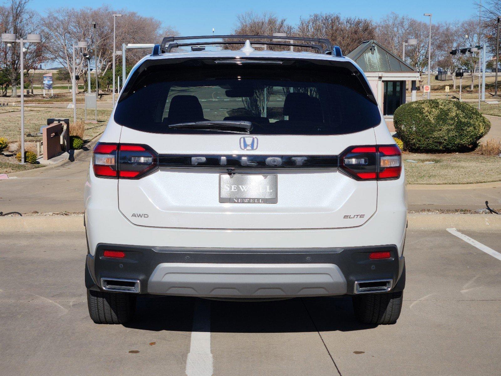 2024 Honda Pilot Vehicle Photo in PLANO, TX 75024