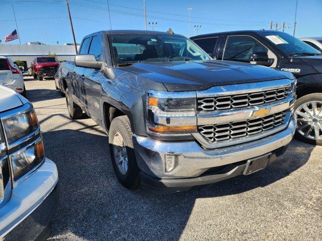 2018 Chevrolet Silverado 1500 Vehicle Photo in SUGAR LAND, TX 77478-0000