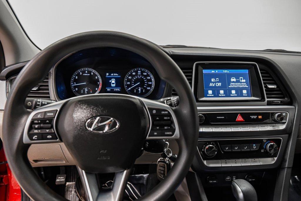 2019 Hyundai Sonata Vehicle Photo in AKRON, OH 44320-4088