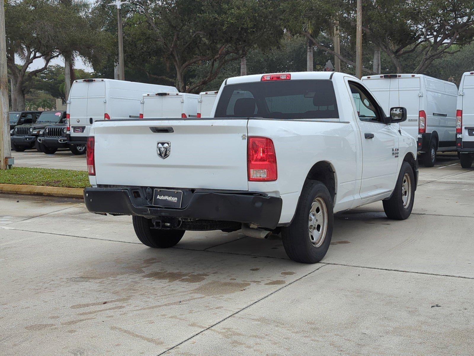 2020 Ram 1500 Classic Vehicle Photo in Pembroke Pines, FL 33027