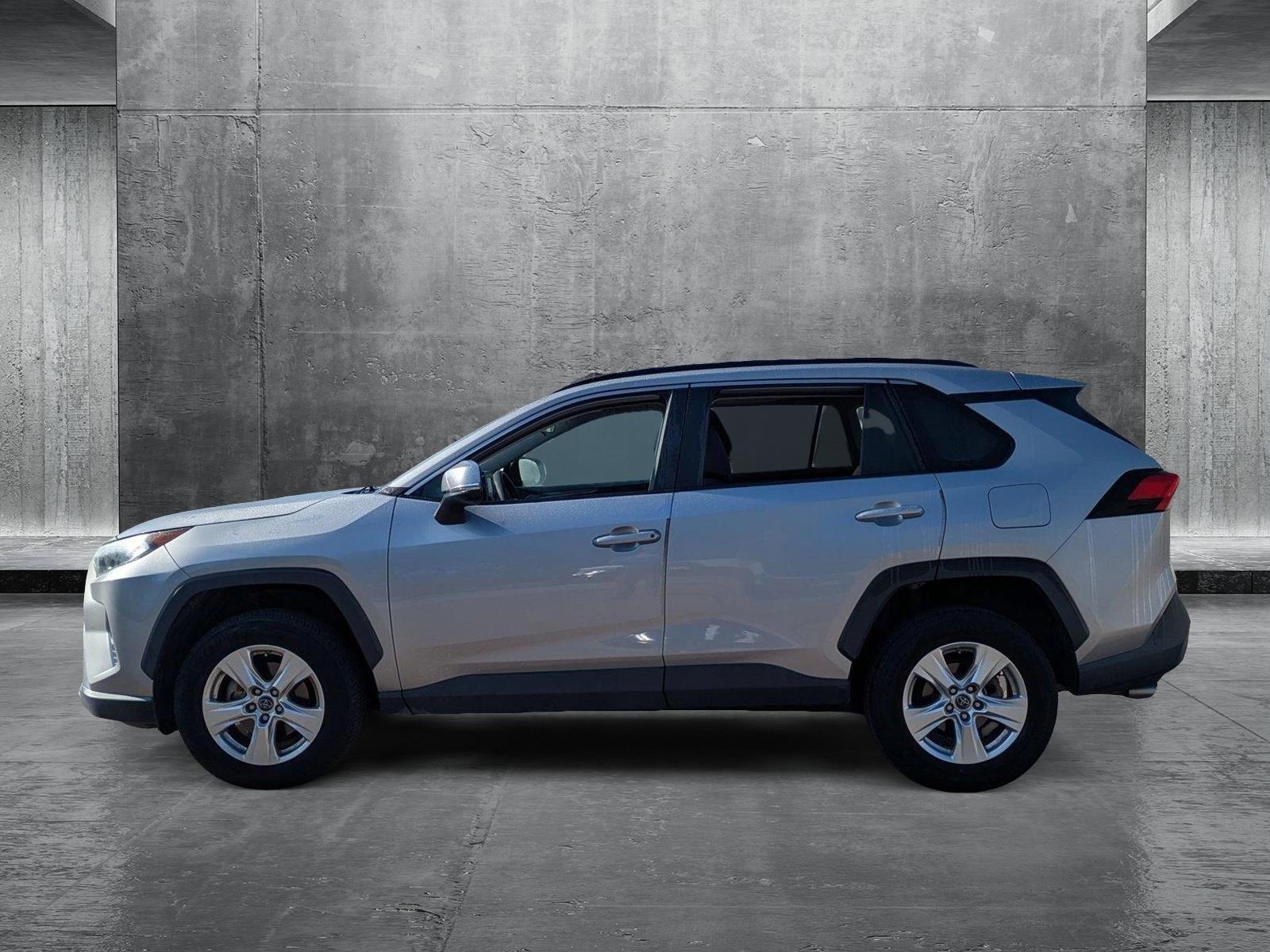 2019 Toyota RAV4 Vehicle Photo in CLEARWATER, FL 33764-7163