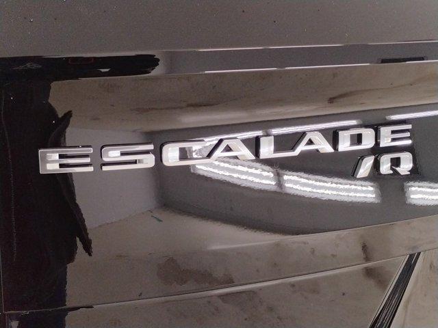 2025 Cadillac ESCALADE IQ Vehicle Photo in PINEVILLE, NC 28134-8495