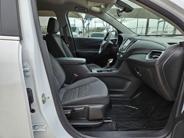 2023 Chevrolet Equinox Vehicle Photo in SELMA, TX 78154-1460