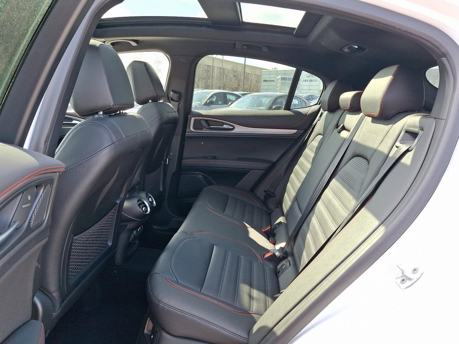 2025 Alfa Romeo Stelvio Vehicle Photo in Willow Grove, PA 19090