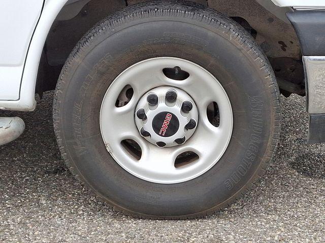 2022 GMC Savana Cargo 2500 Vehicle Photo in DANBURY, CT 06810-5034
