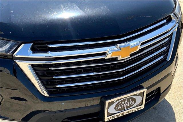 2022 Chevrolet Traverse Vehicle Photo in TOPEKA, KS 66609-0000