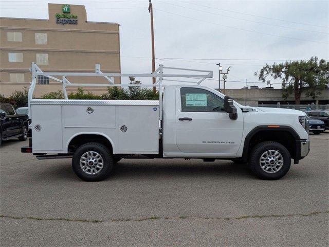 2025 GMC Sierra 2500 HD Vehicle Photo in PASADENA, CA 91107-3803