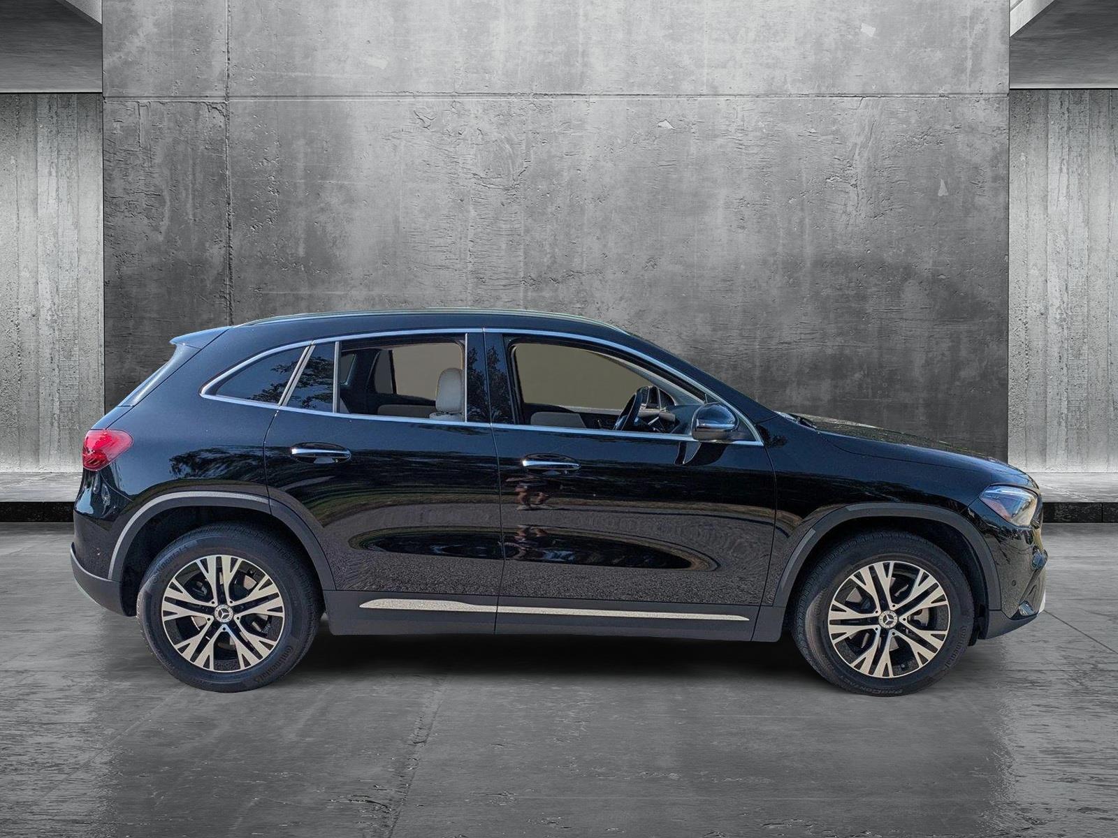 2025 Mercedes-Benz GLA Vehicle Photo in Sarasota, FL 34231