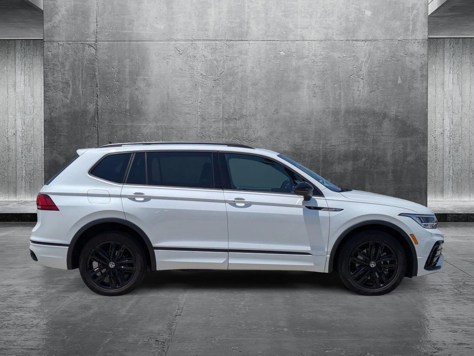2022 Volkswagen Tiguan Vehicle Photo in Tustin, CA 92782