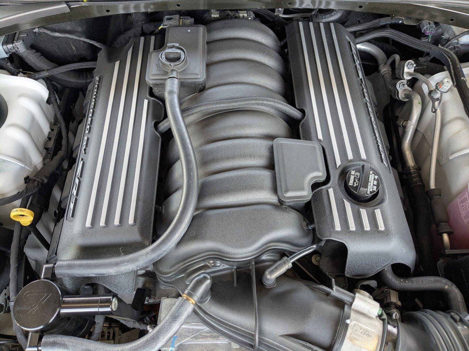 2017 Dodge Challenger Vehicle Photo in Valencia, CA 91355