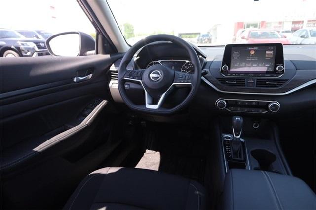 2025 Nissan Altima Vehicle Photo in Hazelwood, MO 63042