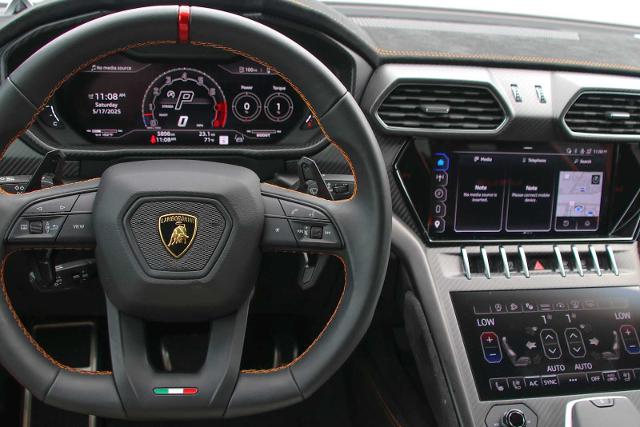 2024 Lamborghini Urus Vehicle Photo in SUGAR LAND, TX 77478