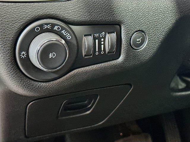 2021 Jeep Cherokee Vehicle Photo in Doylsetown, PA 18901
