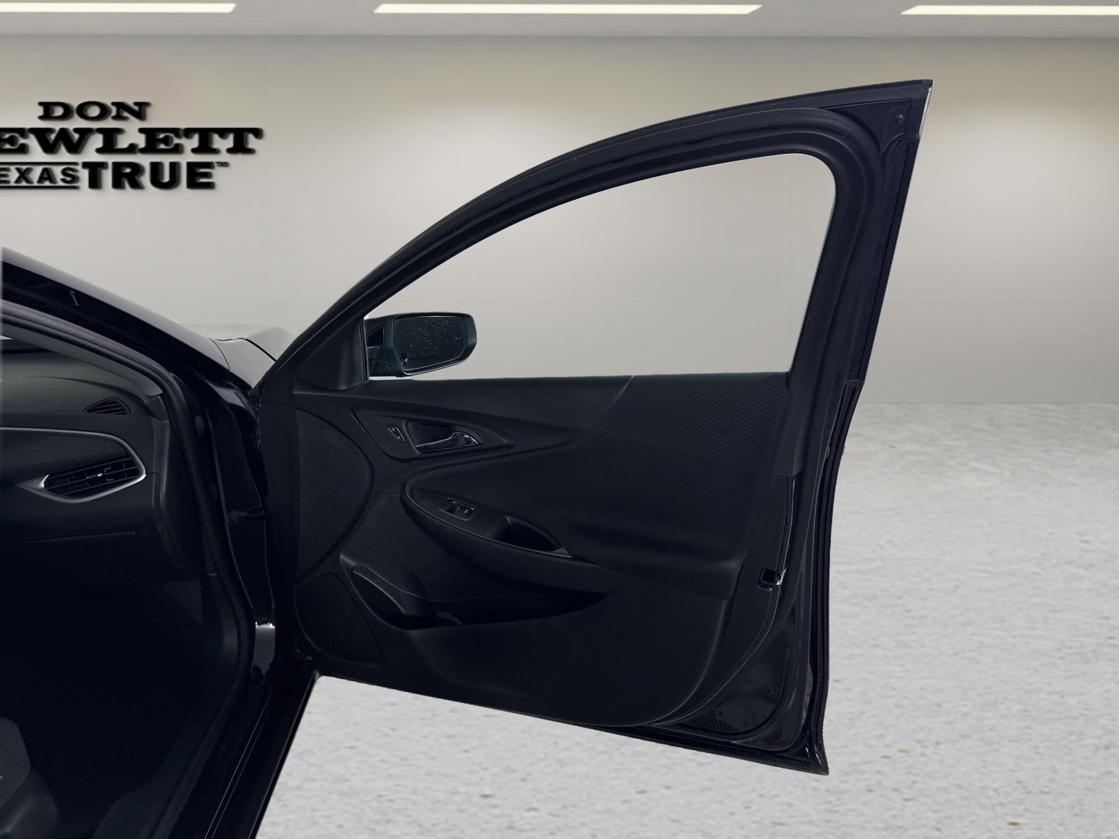 2023 Chevrolet Malibu Vehicle Photo in GEORGETOWN, TX 78626-7508
