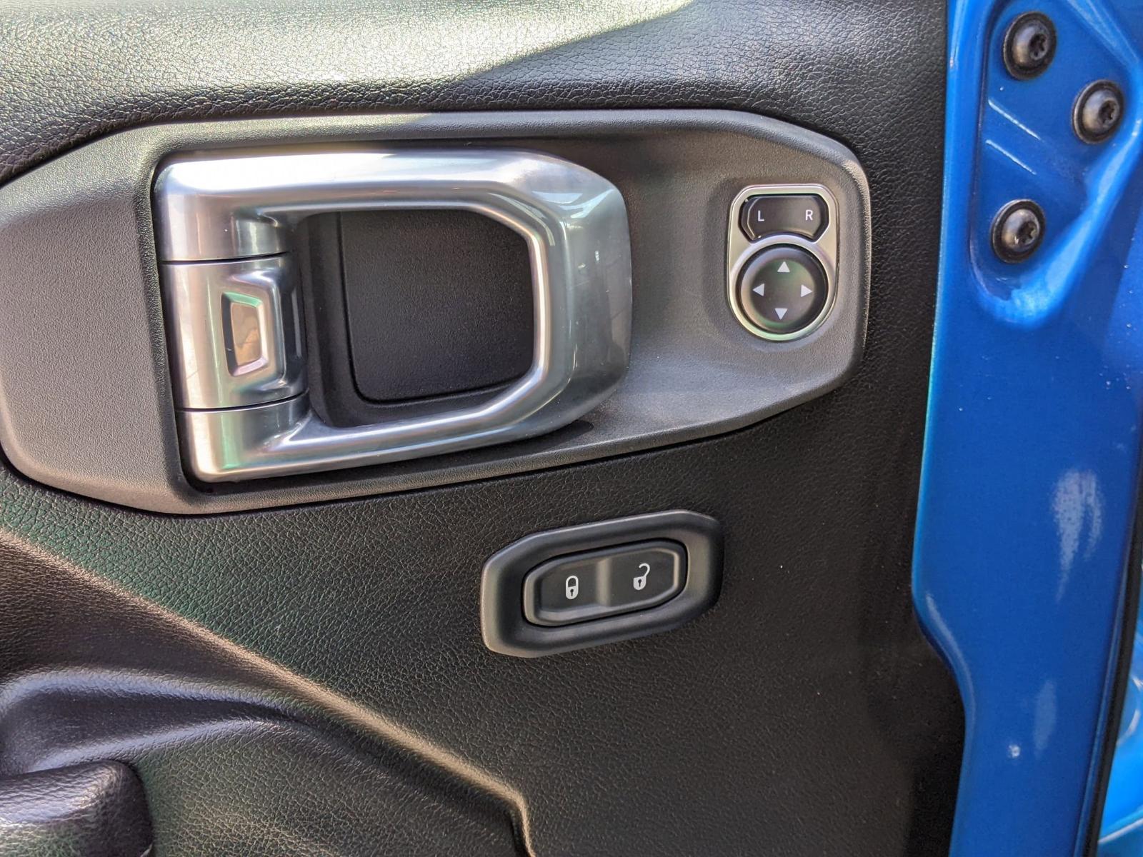 2024 Jeep Wrangler Vehicle Photo in Seguin, TX 78155