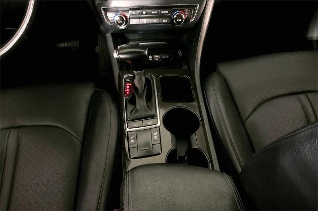 2017 Kia Optima Vehicle Photo in Lees Summit, MO 64086