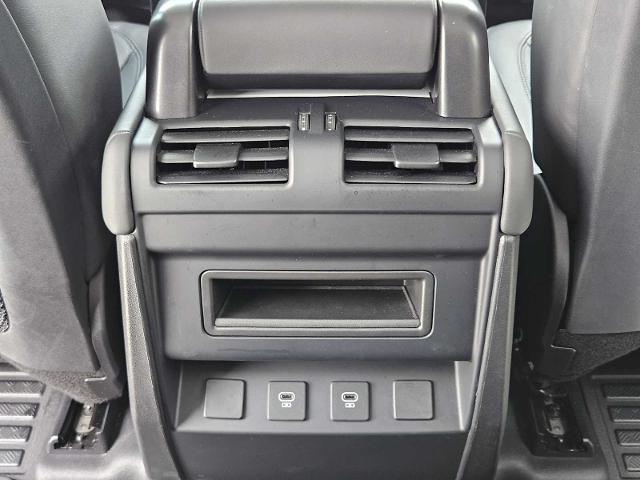 2025 Defender Vehicle Photo in AUSTIN, TX 78717