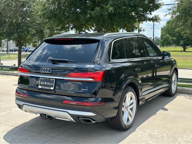 2025 Audi Q7 Vehicle Photo in HOUSTON, TX 77090
