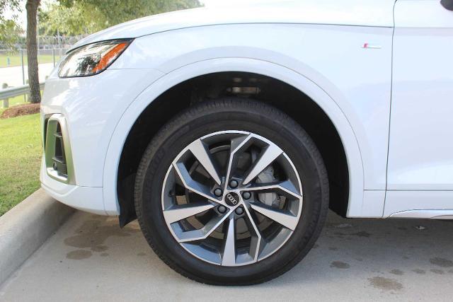 2022 Audi Q5 Vehicle Photo in HOUSTON, TX 77090