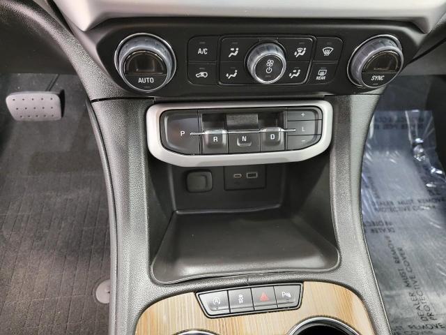 2023 GMC Acadia Vehicle Photo in NEENAH, WI 54956-2243