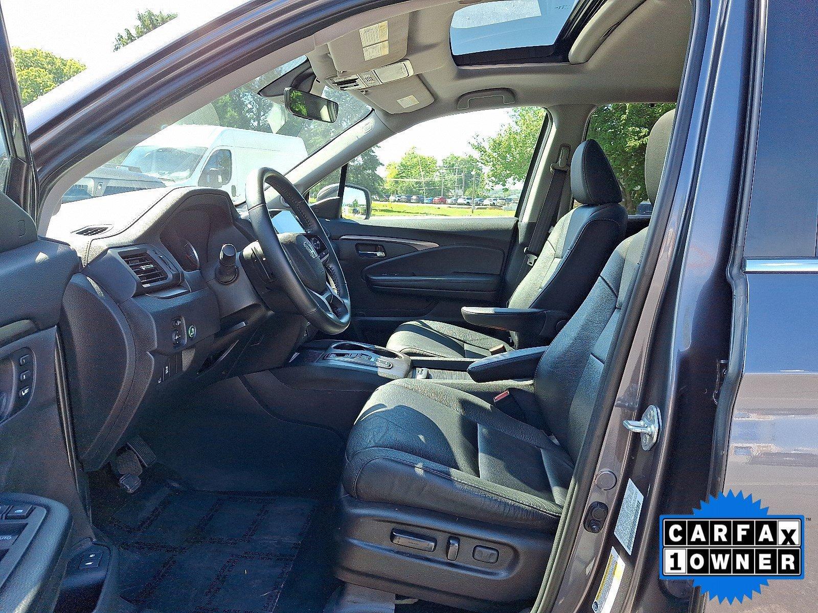 2022 Honda Pilot Vehicle Photo in Harrisburg, PA 17111