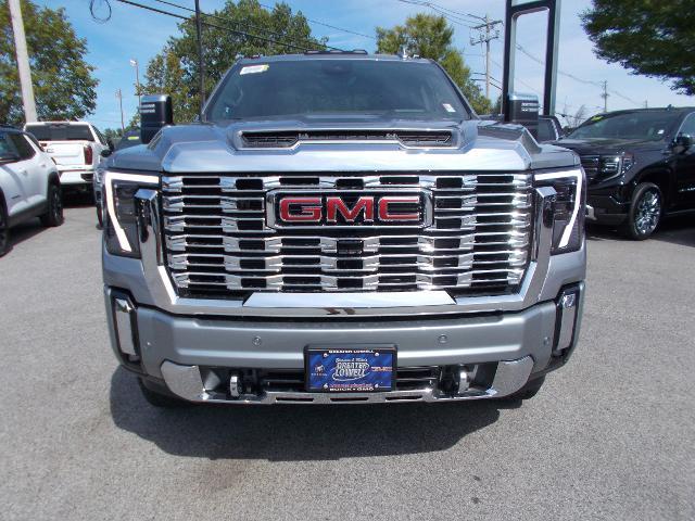 2025 GMC Sierra 2500 HD Vehicle Photo in LOWELL, MA 01852-4336