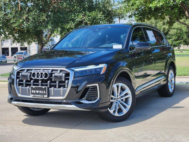 2025 Audi Q7 Vehicle Photo in HOUSTON, TX 77090