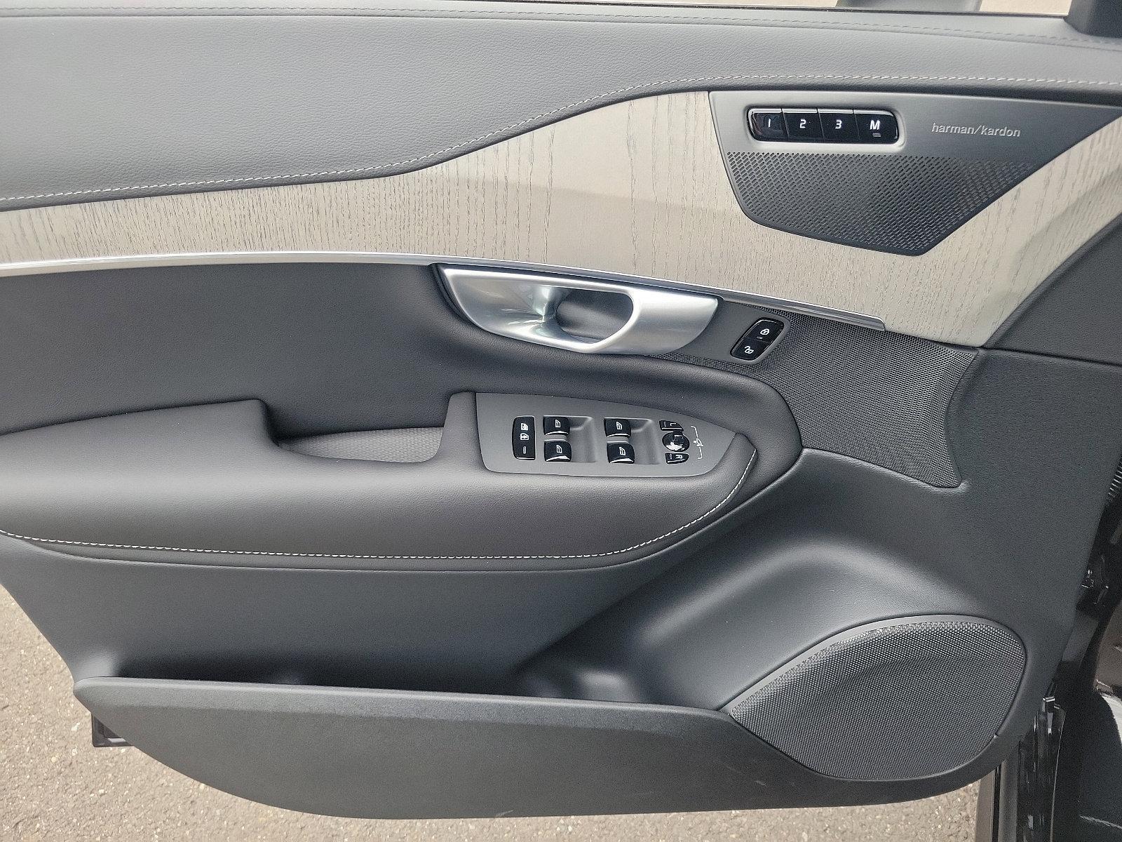 2025 Volvo XC90 Plug-In Hybrid Vehicle Photo in Trevose, PA 19053