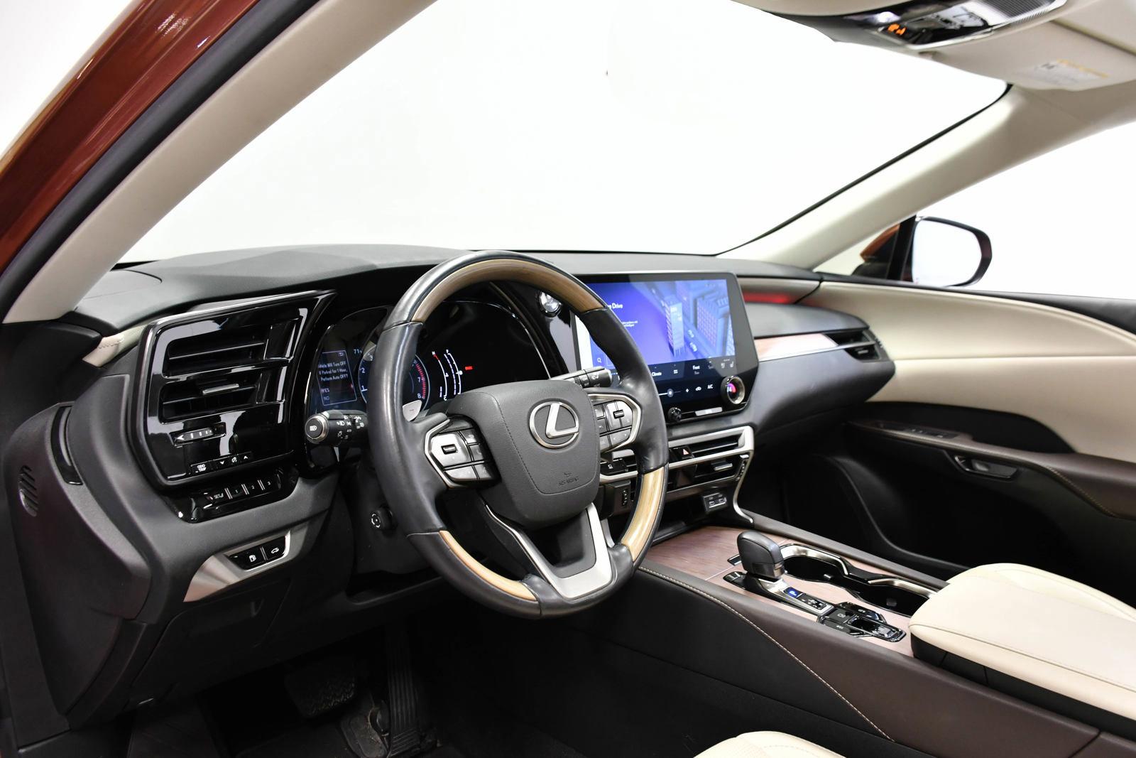 2023 Lexus RX 350 Vehicle Photo in DALLAS, TX 75235