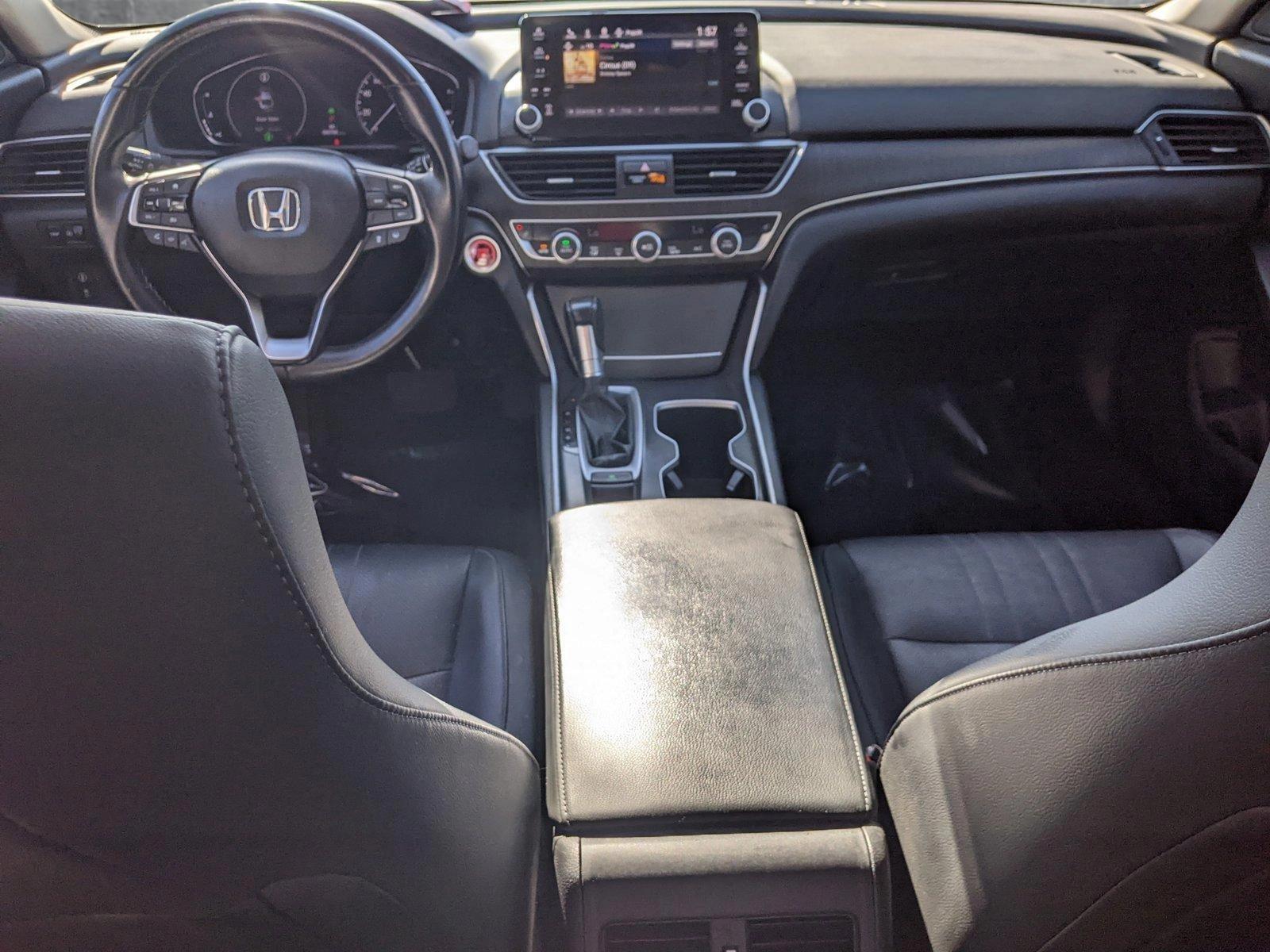 2018 Honda Accord Sedan Vehicle Photo in PEMBROKE PINES, FL 33024-6534