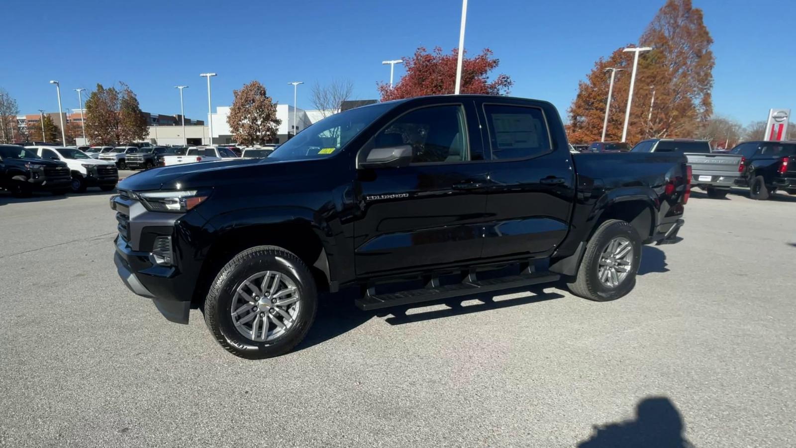 2024 Chevrolet Colorado Vehicle Photo in BENTONVILLE, AR 72712-4322