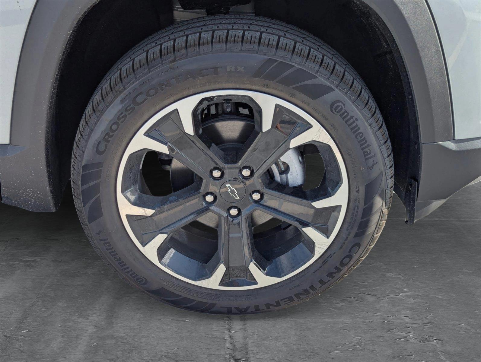 2025 Chevrolet Equinox Vehicle Photo in PEMBROKE PINES, FL 33024-6534