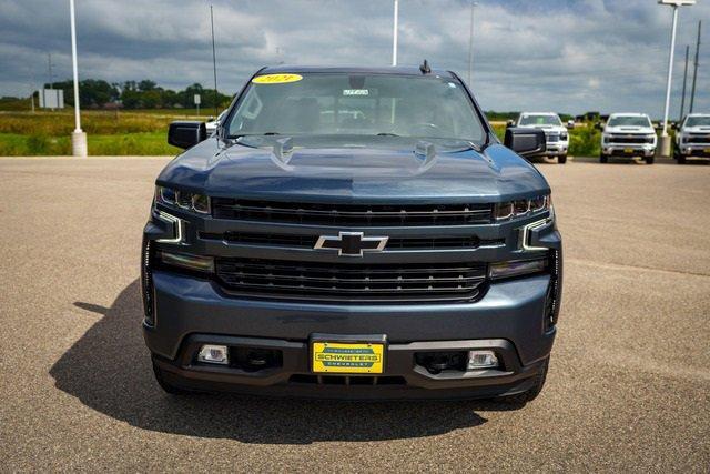 Used 2021 Chevrolet Silverado 1500 RST with VIN 1GCUYEET9MZ250056 for sale in Willmar, Minnesota