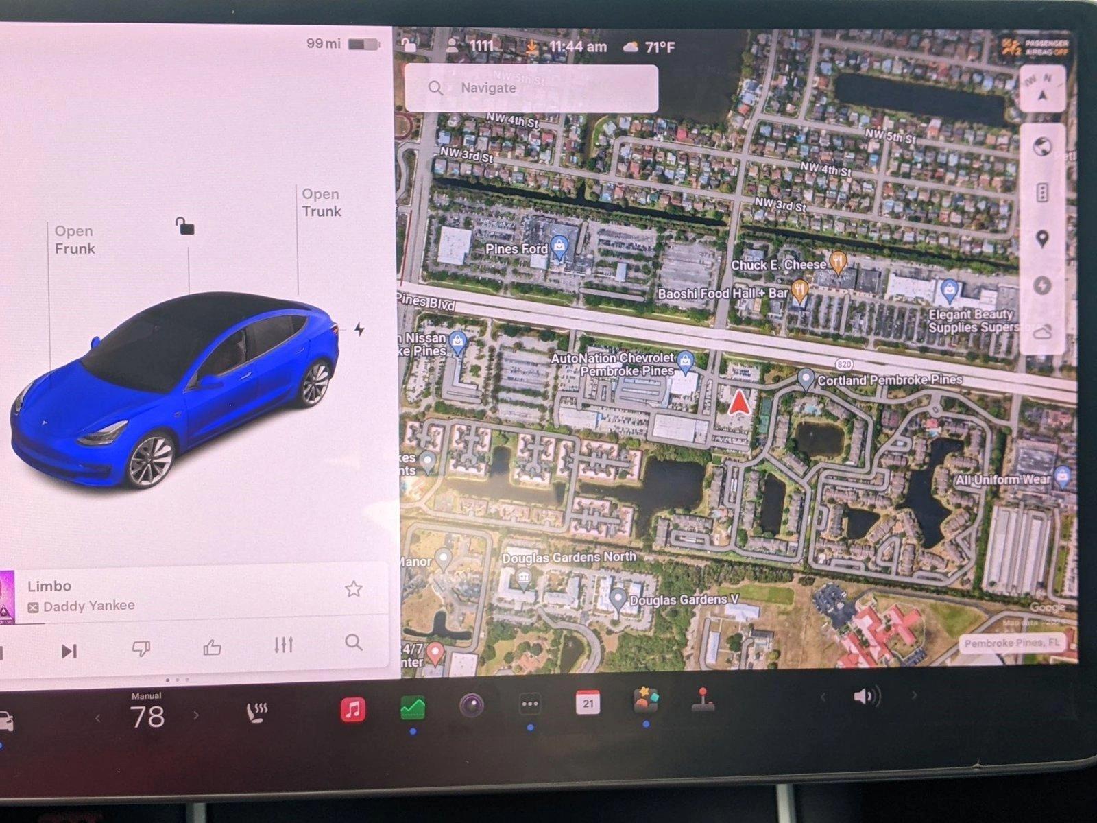 2019 Tesla Model 3 Vehicle Photo in PEMBROKE PINES, FL 33024-6534