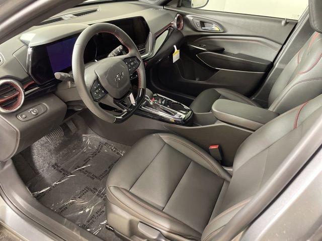 2025 Chevrolet Trax Vehicle Photo in PHOENIX, AZ 85014-3381