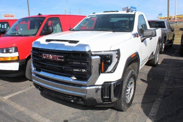 2025 GMC Sierra 3500 HD Vehicle Photo in SAINT CLAIRSVILLE, OH 43950-8512