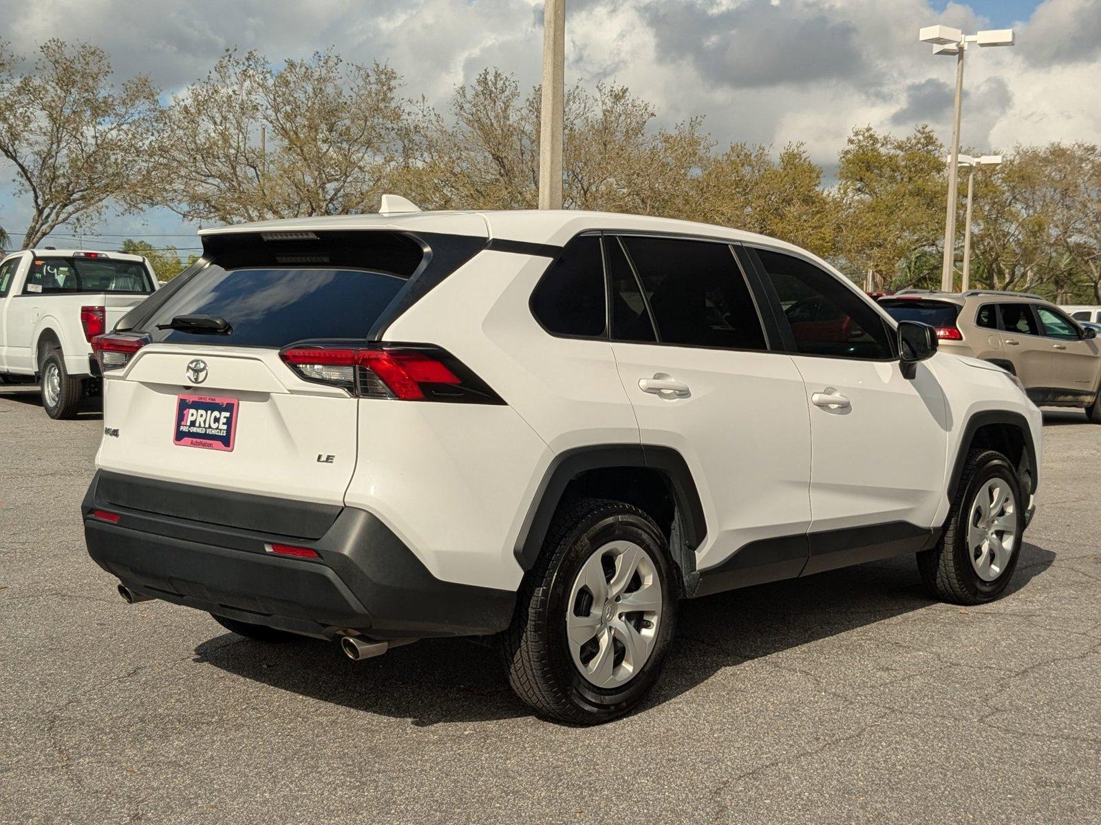 2023 Toyota RAV4 Vehicle Photo in St. Petersburg, FL 33713