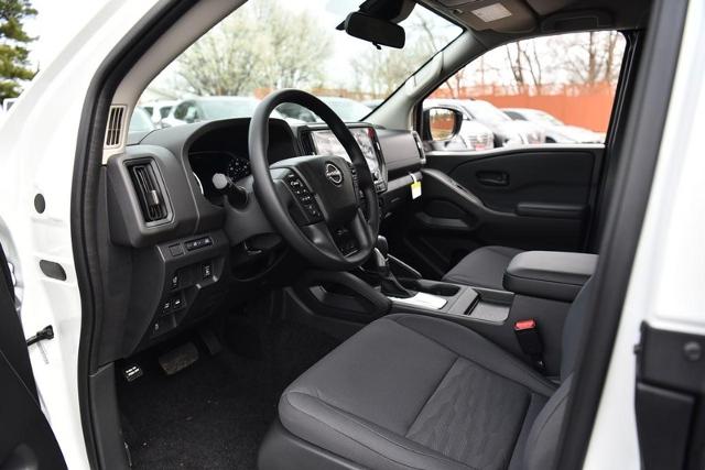 2025 Nissan Frontier Vehicle Photo in Ballwin, MO 63011