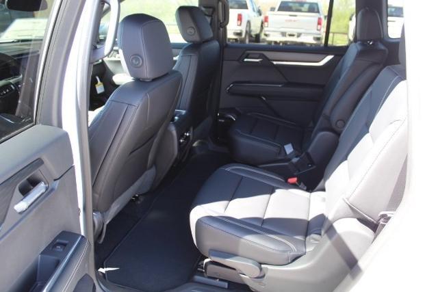 2025 GMC Acadia Vehicle Photo in Greenville, TX 75402
